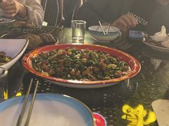 -去吃小龙虾·江湖菜·烧烤(南滨路店)
