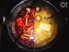-湊湊火锅·茶憩(东城万达店)