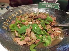 -费大厨辣椒炒肉(万家丽一店)
