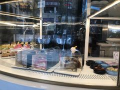 面包甜点陈列柜-澈烘焙·生日蛋糕·下午茶(龙华店)