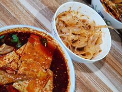 -老字号杨坡红油米线腊汁肉夹馍(东四道巷店)