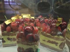 -黑草莓(重庆路店)