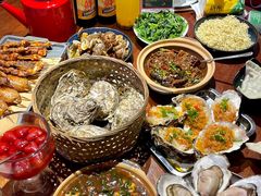 -蚝堡海鲜·威海菜·海肠捞饭·烧烤·亚洲吃蚝公司(幸福门店)