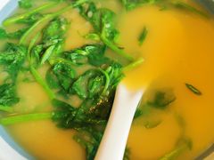 豌豆蔬菜汤-懒人盐府人家(航天桥店)