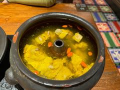 -云海肴·汽锅鸡·云南菜(美罗城店)