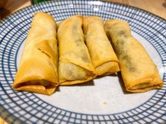 雪菜黄鱼春卷-南小蟹手工點心(三里屯店)