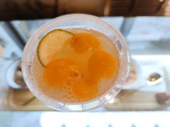 枇杷雪梨银耳羹-炖物24章·顺时轻养茶(杭州保利时光里店)