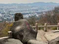-灵岩山风景区