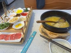 -阿婆情腊排骨火锅(金虹路店)