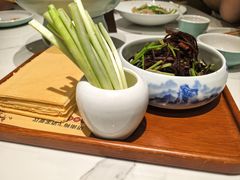 -梅飞酒家(名辉豪庭店)