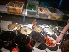 -钢管厂五区小郡肝串串香(奥克斯广场锦城万达店)