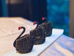 岭南黑天鹅酥-广州文华东方酒店·江-由辉师傅主理