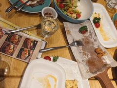 -菲滋意式休闲餐厅(北仑银泰城店)