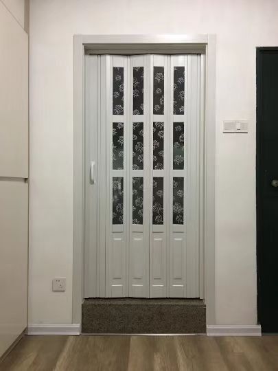 推拉式折叠门定制安装