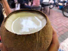 -椰爺爺·椰子冻砵仔糕