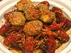 -肥肥虾庄·金牌油焖大虾(汉口城市广场店)