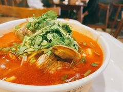 何记花甲粉-何记花甲(海岸城旗舰店)