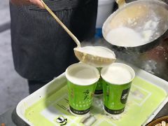 牛奶鸡蛋醪糟-清真老马家国华牛奶鸡蛋醪糟(正宁路店)