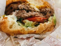 -The Habit Burger Grill 哈比特汉堡(复兴soho店)