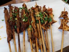 -陈员外正宗夹江烧烤(广福路店)