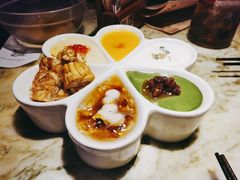 花田喜事-绿茶餐厅(乐峰广场店)