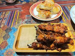 -乡村馕坑肉·烧烤·新疆菜·本地人更爱吃(阿勒泰首店)