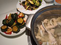 -三个椰子·现砍椰子鸡(金源CBD店)