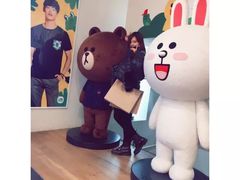 -LINE FRIENDS Garosu-gil Flagship Store