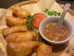 -大头虾越式风味餐厅(光明广场店)