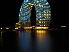 -湖州太湖旅游度假区-月亮广场