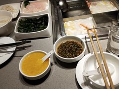 -海底捞火锅(金山百联店)