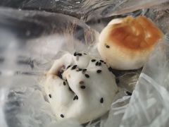 生煎包-三津汤包(泛海拉菲店)