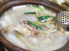 -胡须佬鸡煲四季火锅(龙珠大道店)