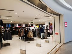 -优衣库(石家庄裕华万达广场店)