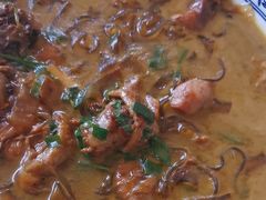 -华龙特色大骨鸡农家菜馆