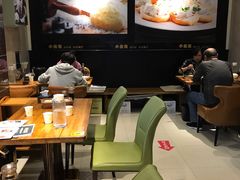 大堂-小金鬼·煎饺·鸽子汤