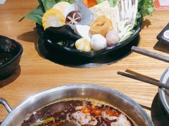 -呷哺呷哺 黄金牧场 (新中关购物中心店)