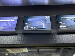 -都市枪神实弹射击俱乐部
