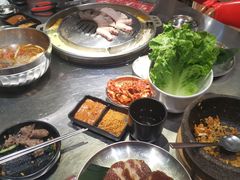 -哈哈碳都·牛肋条无限自助烤肉(台江万达店)