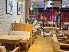 -藏猫猫咖啡主题馆(中央大道店)