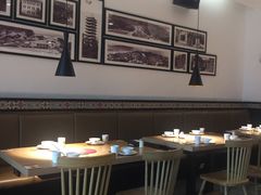 大堂-李子坝梁山鸡(北碚万达五鸡哥店)