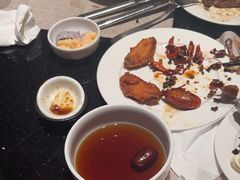 -东方红海鲜百汇(国际大厦店)