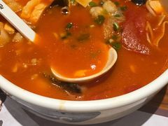 -渝是乎酸菜鱼(龙旗购物中心店)