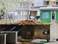 -郭记小街麻辣烫(南小街总店)