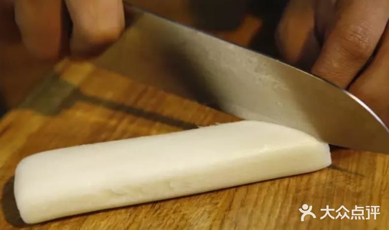 独家美味，口味很丰富---煎年糕做法
