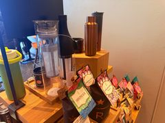 -星巴克臻选(周浦万达店)