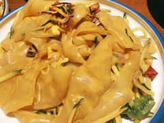 摇滚拉皮-额娘·春饼烤鸭(乐汇城店)