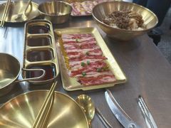 -胡悦里韩式烤肉(芝罘万达广场店)