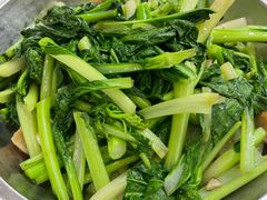 生炒广宁白菜心-玲玲美食宁辉店(葵蓬店)