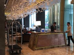 -大中华希尔顿酒店-念自助餐·嗨啤·小龙虾